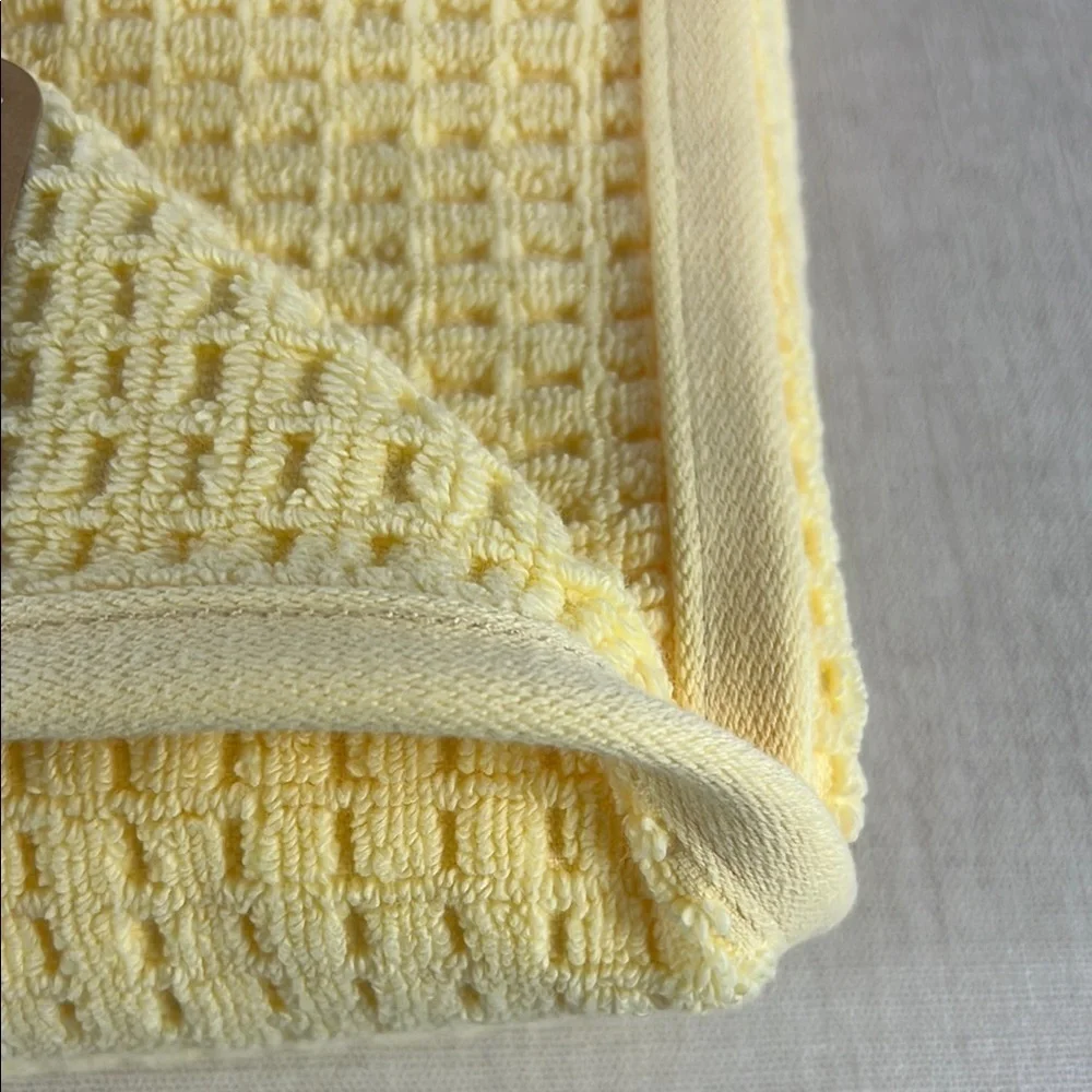 Ecoexistence Oversized Bath Towel Set Waffle Weave Yellow 100% Cotton 2 Pc NEW